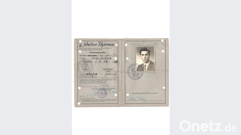 Walter Thoma, geboren 1940 in Wiesau, darf ein Kfz „mit Antrieb durch Verbrennungsmaschine“ zu führen, heißt es in diesem Führerschein. Bild: exb