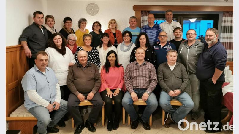 Der Jahrgang 1969/70 trifft sich nach 34 Jahren erstmals zu einem Klassentreffen. Bild: gz