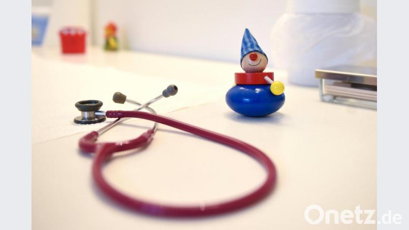 Der Berufsverband der Kinder- und Jugendärzte (BVKJ) spricht sich dafür aus, sehr süße Lebensmittel durch eine Zuckersteuer zu verteuern. Foto: Britta Pedersen/zb/dpa Bild: Britta Pedersen/dpa