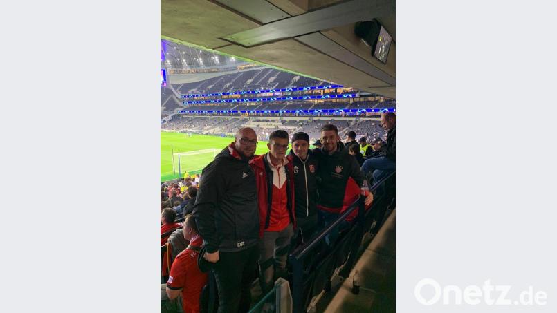 Oberpfälzer Fans beim Bayern-Spiel in Tottenham. Bild: mr