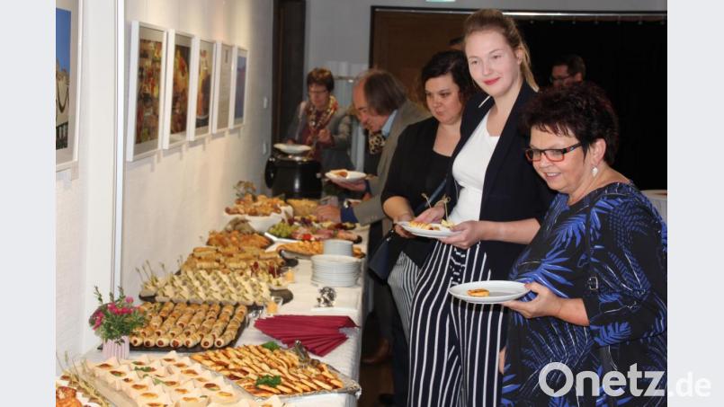 Ein toll arrangiertes Buffet wartete nach dem Festakt auf die Anwesenden. Bild: kro