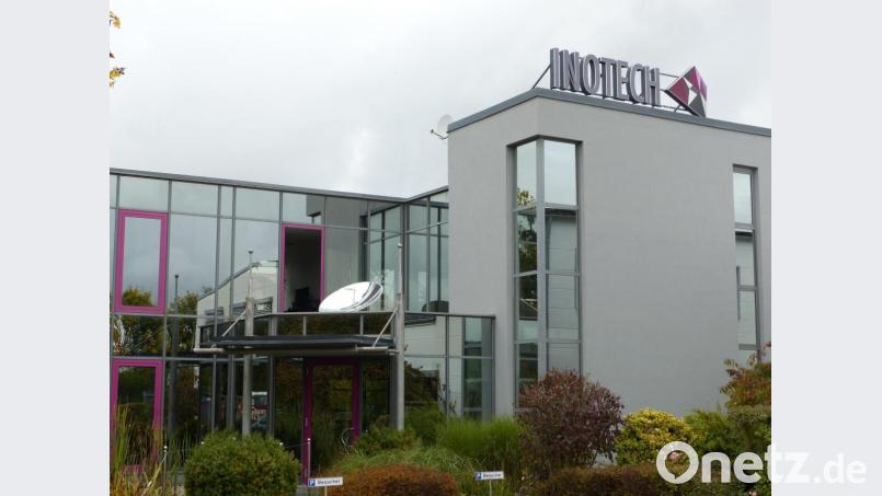 Inotech strukturiert seine Standorte um. Die Spezialisierung der einzelnen Werke sieht vor, dass der Hauptsitz in Nabburg zum Entwicklungs- und Technologiecenter der Gruppe wird. Hier sollen auch Mehrkomponenten-Bauteile und komplexe Baugruppen gefertigt werden. Bild: anv