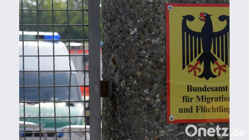 Betroffen von den Drohschreiben waren den Angaben nach auch Ankerzentren in Bayern. Bild: Stefan Puchner/dpa