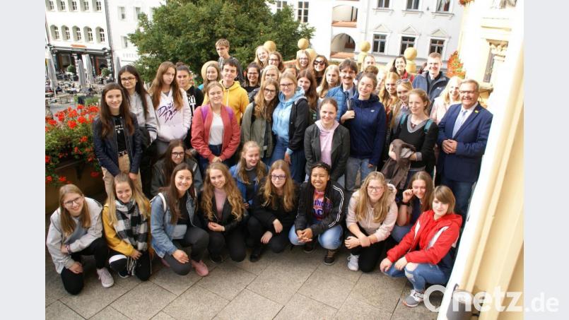 Schüleraustausch Dr.-Johanna-Decker-Schulen mit Gymnsium der Hll. Kyrill und Method in Nitra/Slowakei. Empfang durch Bürgermeister Martin Preuß im Rathaus. Bild: Thomas Graml, Stadt Amberg