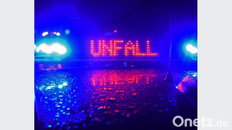 Bei einem Unfall auf der A92 bei Freising sind am Mittwoch zwei Menschen schwer verletzt worden. Bild: Stefan Puchner/dpa