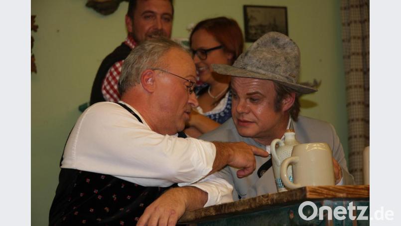 &quot;Bunter Abend&quot; des Pechlattenfixner Dorftheaters im Knopf-Saal in Groschlattengrün. Bild: wro