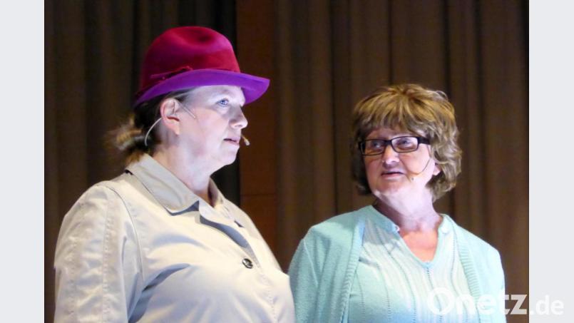 Die „Schrägschrauben“ in ihrer Paraderolle als Anna und Berta. Bild: Schönberger, Ferdinand [fsb]