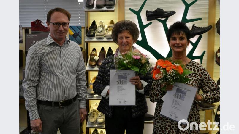 Bei fuß & schuh Wettinger gibt es etwas zu feiern. Bild: Susanne Forster