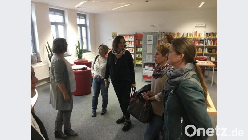 Am Nachmittag besuchte die Abgeordnete ein Mehrgenerationenhaus in Wackersdorf Bild: ral