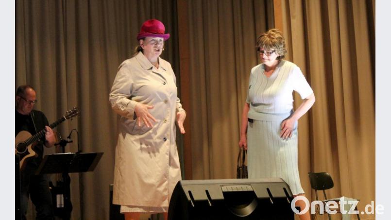Die „Schrägschrauben“ in ihrer Paraderolle als Anna und Berta. Bild: Schönberger, Ferdinand [fsb]