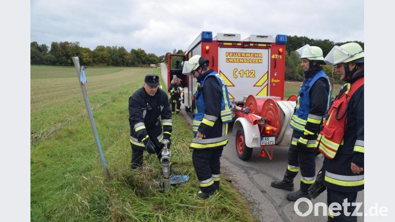 Über einen Unterflurhydrant konnte eine stabile Wasserversorgung nach Kotzheim errichtet werden. Bild: exb