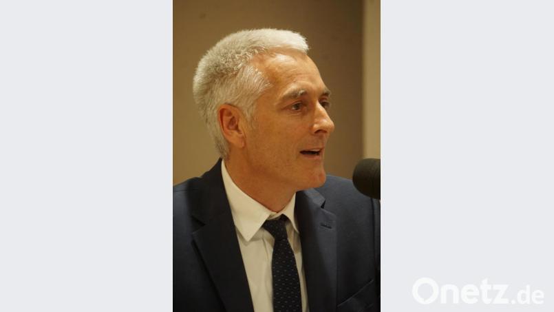 Ministerialdirektor Thomas Gruber von der Bayerischen Staatskanzlei unterstrich die Bedeutung des Gastschuljahres. Bild: fppp