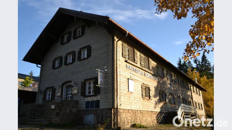 Momentan wird eine Machbarkeitsstudie für das Projekt &quot;1. Europäisches Naturverständniszentrum Silberhütte&quot; erstellt. Das sanierungsbedürftige Schutzhaus könnte zum &quot;grünen Klassenzimmer&quot; werden. Bild: rti