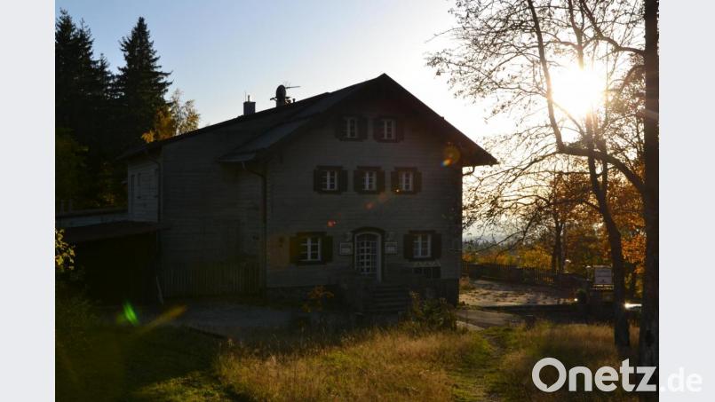 Momentan wird eine Machbarkeitsstudie für das Projekt &quot;1. Europäisches Naturverständniszentrum Silberhütte&quot; erstellt. Das sanierungsbedürftige Schutzhaus könnte zum &quot;grünen Klassenzimmer&quot; werden. Bild: rti