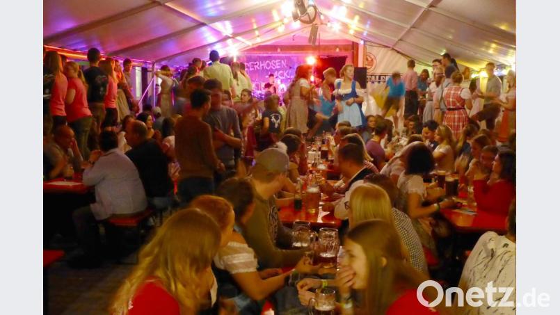 Bei der Kirwa wird das Bierzelt wieder voll. Bild: fsb