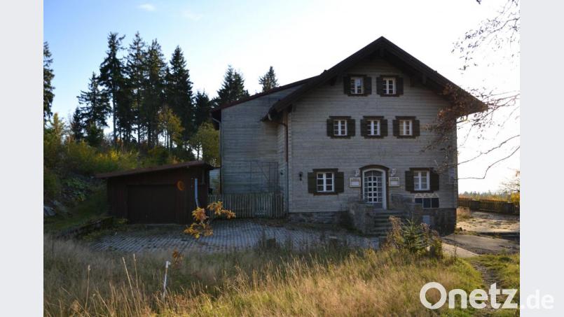 Momentan wird eine Machbarkeitsstudie für das Projekt &quot;1. Europäisches Naturverständniszentrum Silberhütte&quot; erstellt. Das sanierungsbedürftige Schutzhaus könnte zum &quot;grünen Klassenzimmer&quot; werden. Bild: rti