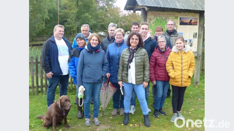 Ortsteilbegehung der Freien Wähler in Rodenzenreuth. Bild: exb