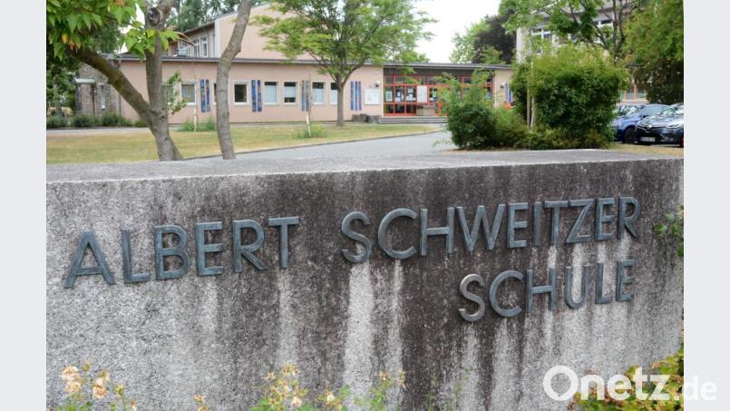 Der Zahn der Zeit nagt. Doch die Albert-Schweitzer-Schule muss auf ihren Umbau zur Ganztagsbetreuung noch warten. Bild: Gabi Schönberger