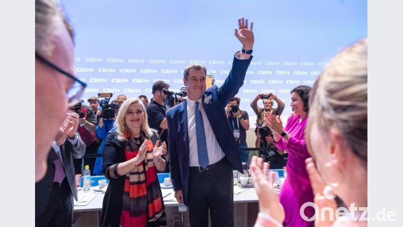 Markus Söder nach seiner Wiederwahl als CSU-Vrositzender Bild: Peter Kneffel/dpa
