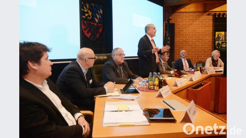 Großer Andrang bei der Bürgerversammlung Weiden zum Thema Klimaschutz. Bild: Gabi Schönberger