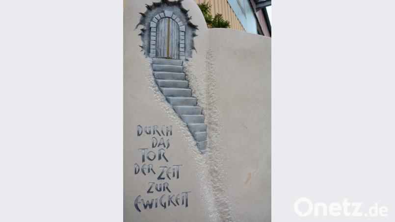 Kreativität und Pietät schließen sich nicht aus. Bild: Gabi Schönberger