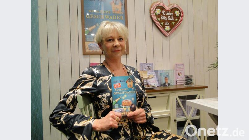 Rita Falk stellt auf der Frankfurter Buchmesse ihren neuen Krimi "Guglhupfgeschwader" vor. Bild: esa