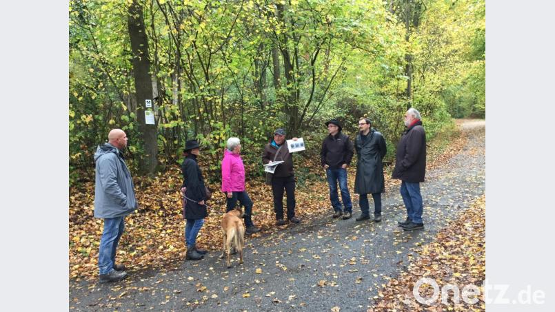 Die Abordnung des Verdi-Ortsvereins auf dem Bergbaupfad. Bild: Andreas Royer