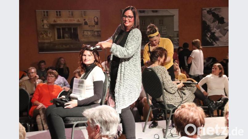 Nina&#039;s Hairlounge zeigt, was sich mit einem schnellen Styling erreichen lässt Bild: cog