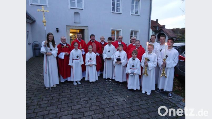 Die Teilnehmer beim Kapitelsjahrtag, dem Höhepunkt in der Arbeit des katholischen Dekanates Habsberg. Bild: Christian Schrödl