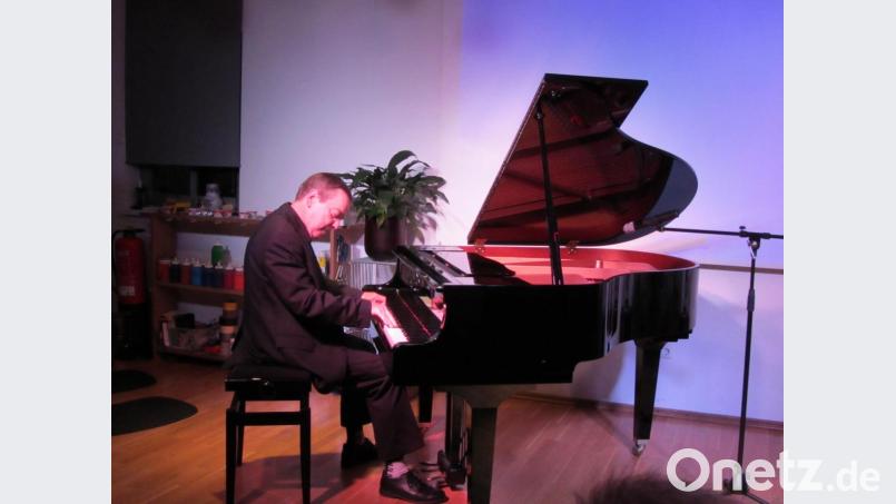 Boogie Woogie in Bestform: Martin Pyrker begeisterte in der Kulturscheune Elbart. Bild: aks