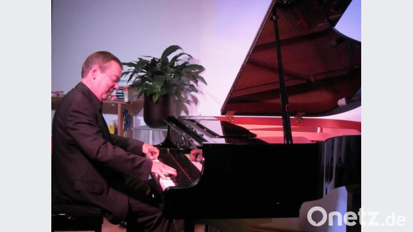 Boogie Woogie in Bestform: Martin Pyrker begeisterte in der Kulturscheune Elbart. Bild: aks