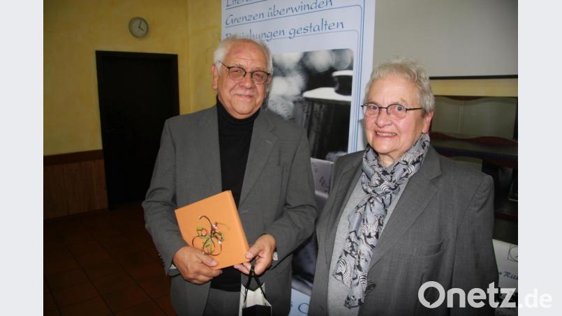Zum Auftakt der neuen Saison konnte Roswitha Budow den Marktredwitzer Kurt Rodehau begrüßen. Bild: wro