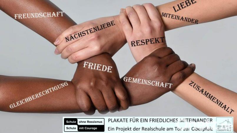 "Liebe", "Frieden", "Miteinander" und "Zusammenhalt": Das Bild zeigt eines der Gewinnermotive der Staatlichen Realschule Kemnath, das auch als Plakat abgedruckt wurde. Bild: exb