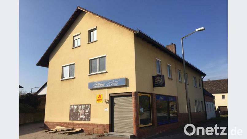 Die seit ein paar Jahren leer stehende Bäckerei Sittl wird zur Firmenzentrale von Deutsche Sytemhaus GmbH umgebaut. Bild: Gerhard Götz