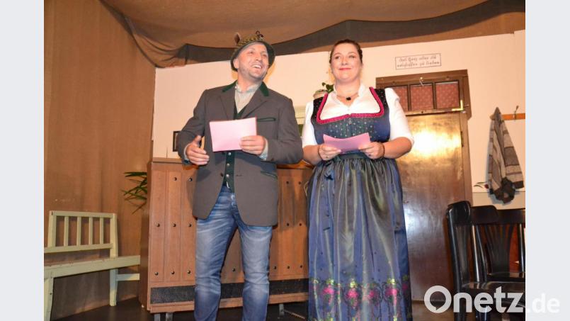 Michael Drexler und Christina Fischer führten ins Theater ein. Bild: gi