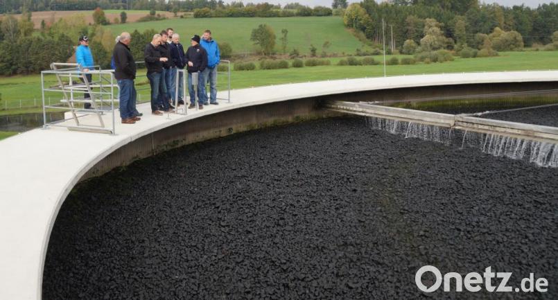 Auch die Besichtigung des Faulturms gehörte zum Rundgang. Bild: weu