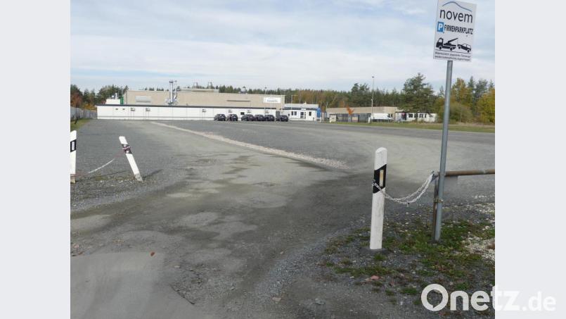 Auf diesem städtischen Areal an der Gossenstraße sollen 200 Parkplätze für Novem-Mitarbeiter entstehen. Bild: rn