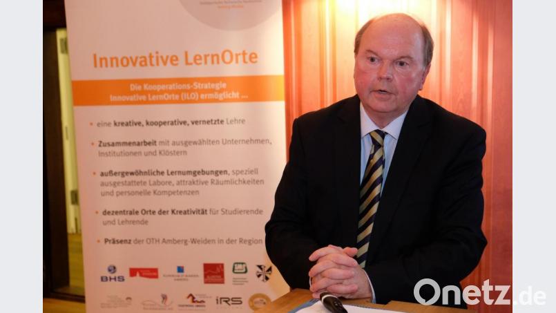 &quot;Heimat heißt auch Vertrauen&quot;, erklärt. Wolfgang Weber besonders mit Blick auf die Jugend, um sie in der Region zu halten. Bild: do