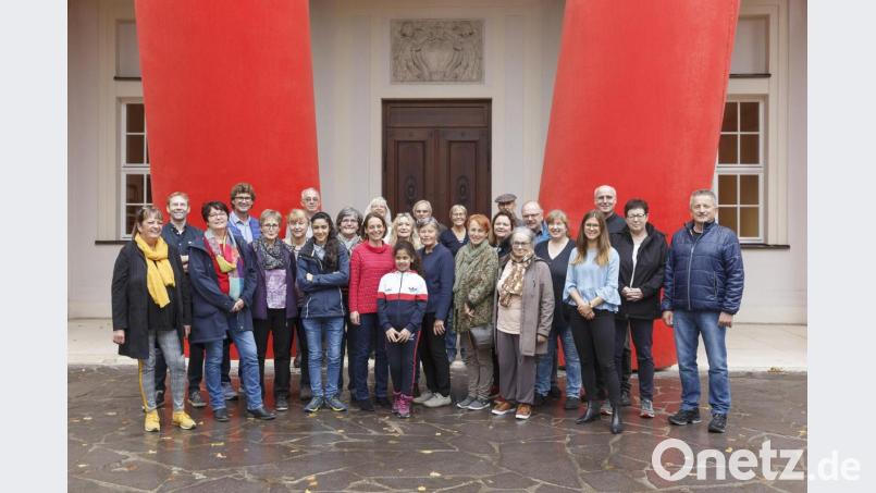 Ehrenamtliche aus dem Asylbereich im Landkreis Neustadt und in der Stadt Regensburg treffen sich zum Erfahrungsaustausch. Bild: Stadt Regensburg, Stefan Effenhauser