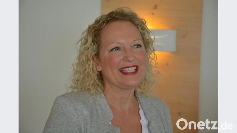 Diplom-Sozialpädagogin Christine Habermann stellte den Verein „Elterninitiative krebskranker Kinder Erlangen“ vor. Bild: jr