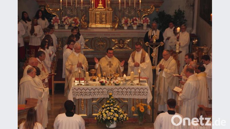 Amtseinführung von Pfarrer Konrad Amschl in Bärnau. Bild: kro