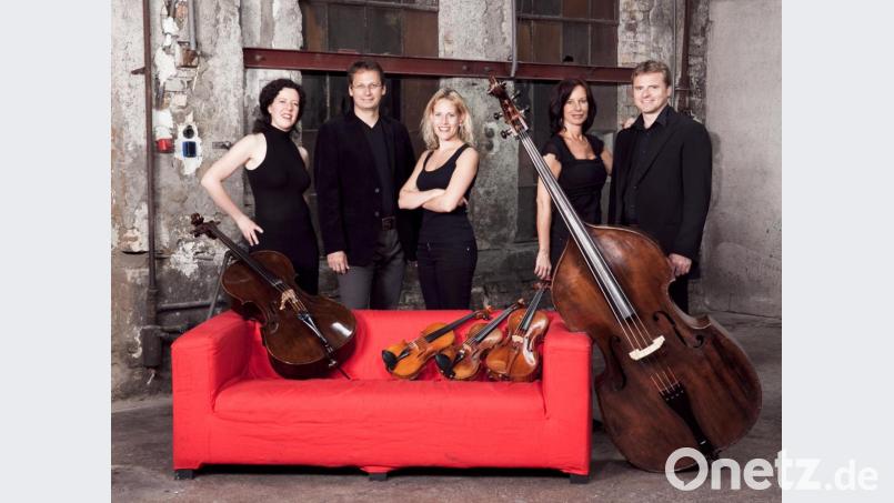 „Strings on Fire“ gastieren am 26. Januar unter dem Motto „Jazz oder Nie“ in der Aula des Waldsassener Klosters und eröffnen die Saison mit Jazz – und anderen Überraschungen. Bild: exb