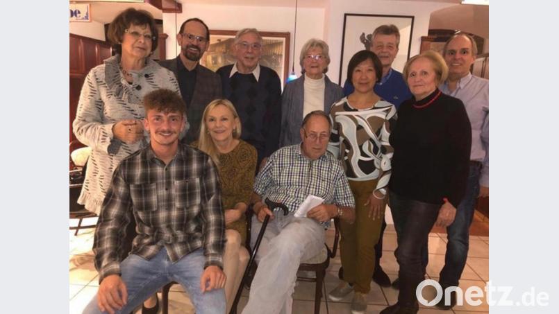 Die drei Gewinnerteams des Team-Turniers im Bridge-Club. Bild: Margaretha Kainz/exb