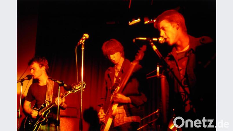 Die "Brennenden Ohrwaschl" live im Jahr 1985. Von rechts: Kalle Dobler, Johannes Schuster und Martin Winterholler. Bild: exb