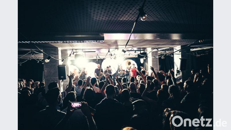 Die "Youngblood Brass Band" in der "Sünde". Bild: exb/Jens Bodenstein