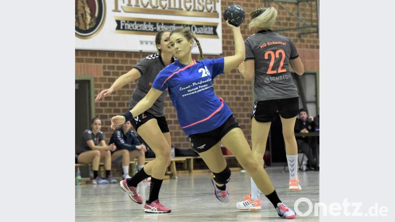 Aileen Häuber war mit sieben Treffern beste Werferin beim 30:27-Heimerfolg der HC-Damen. Bild: btg
