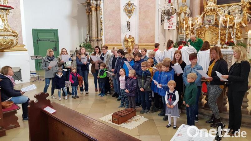 Familiengottesdienst Kappl-Kirche war ein besonderes Erlebnis für die kleinen und großen Besucher. Bild: exb
