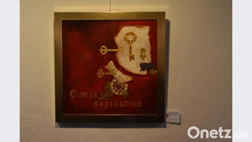 &quot;Clavis sapientiae&quot;, der &quot;Schlüssel der Weisheit&quot; ist eines der filigran ausgearbeiteten Werke von Iwona Reichel, die zurzeit in der Galerie im Alten Schulhaus zu sehen sind. Bild: hcz