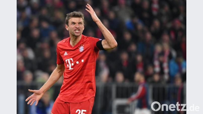 Thomas Müller ist aufgebracht. Es lief gegen Piräus nicht viel zusammen. Bild: Sven Hoppe