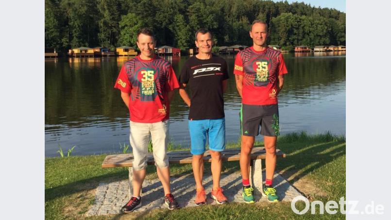 In Roth beziehungsweise Klagenfurt stellten sich (von links) Matthias Schwemmer, Frank Dietrich und Alfred Ritter der Herausforderung Ironman. Bild: exb
